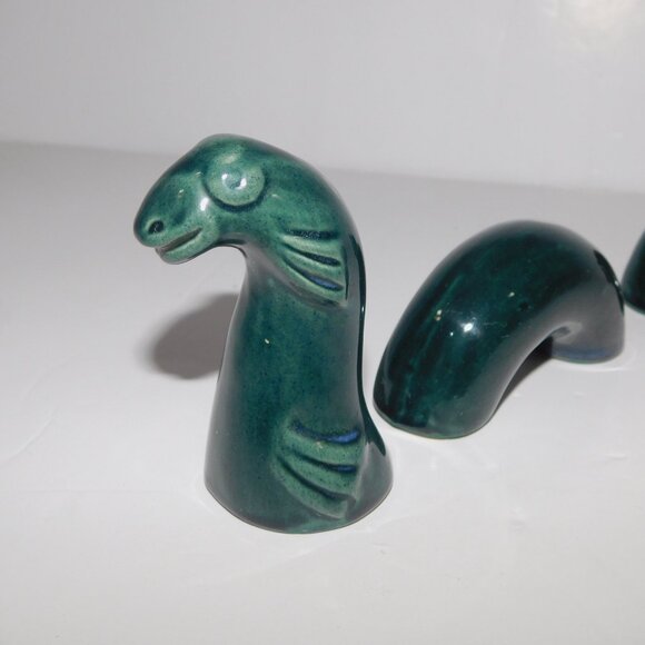 4 pc Vintage Loch Ness Monster Nessie Green Ceramic Pottery Figurine Scotland - Picture 5 of 7